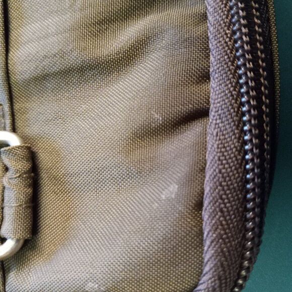 Baggallini Nylon Crossbody Travel/Organized Compact Bag Countrycore - Picture 9 of 9